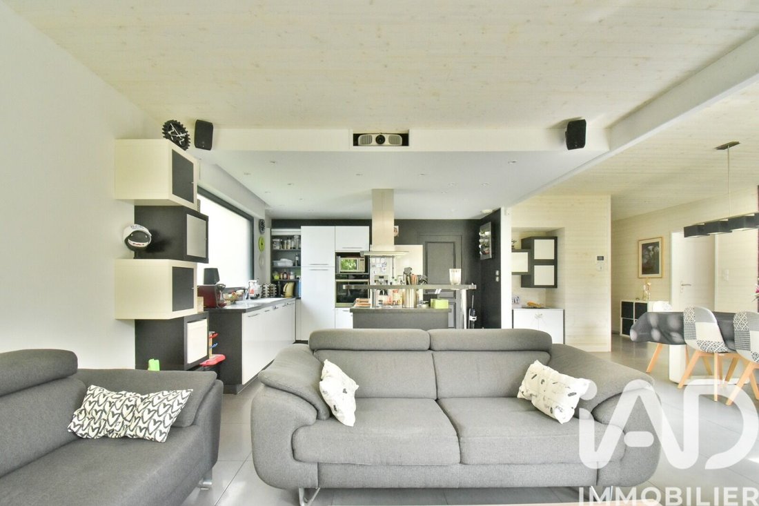 House in Montlignon, Ile-de-France, France 4 - 17653761