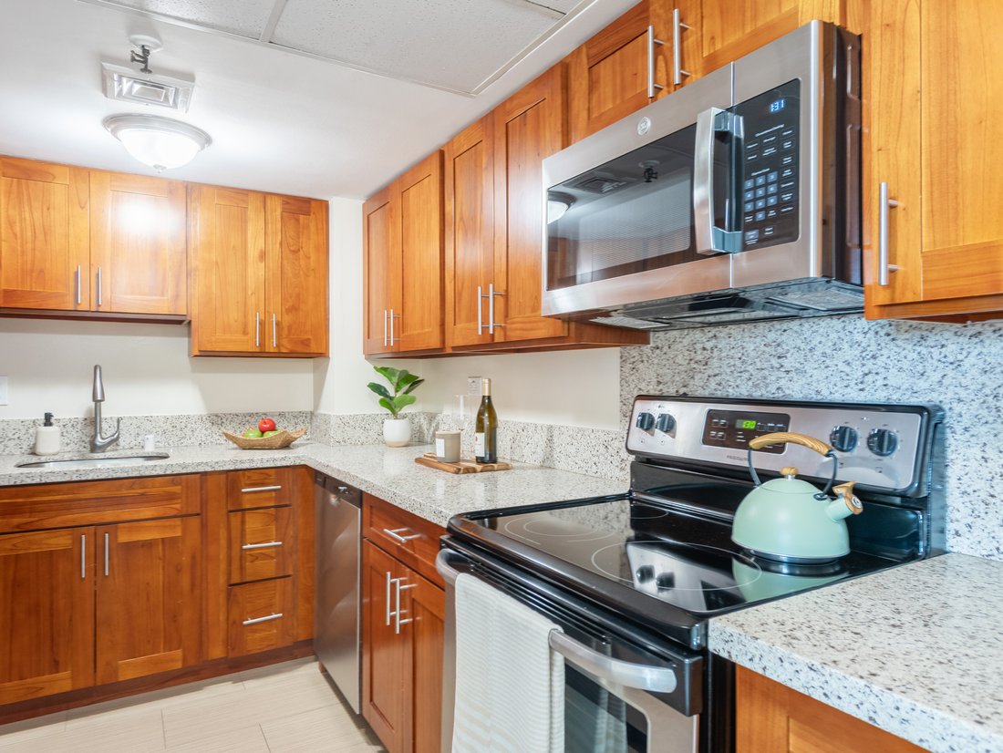 Condo in Honolulu, Hawaii, United States 3 - 17653392