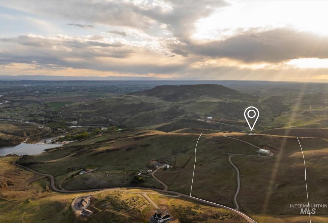 House in Emmett, Idaho, United States 2 - 17649400