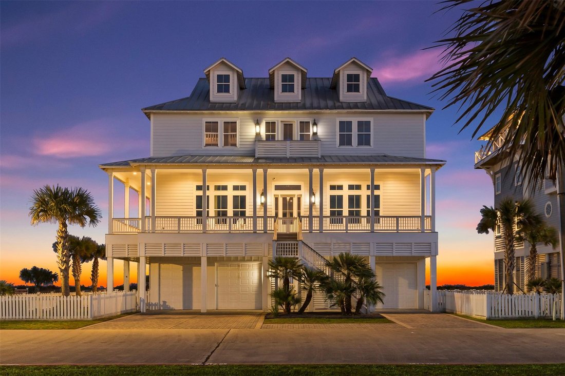 House in Galveston, Texas, United States 1 - 17649471
