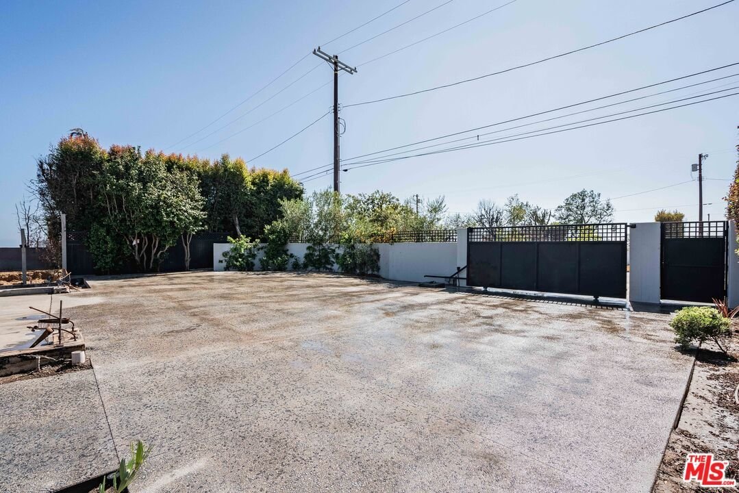 Land in Los Angeles, California, United States 5 - 17646698