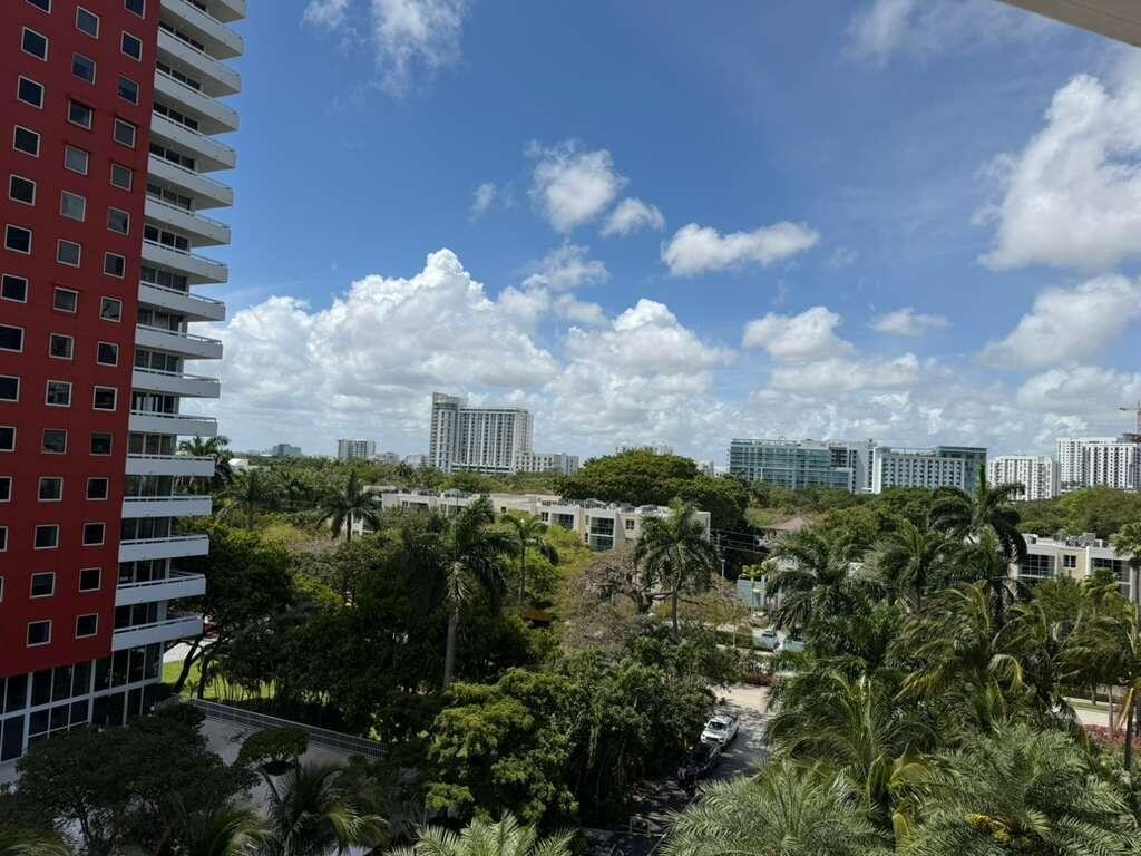 Condo in Miami, Florida, United States 3 - 17645149