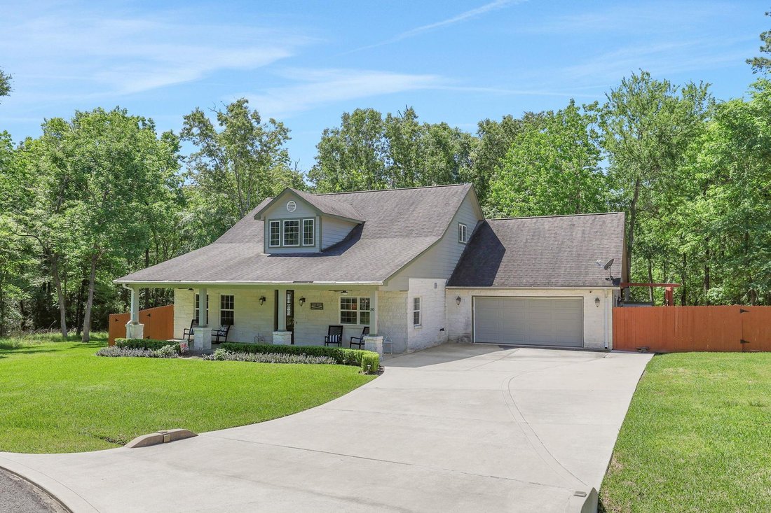 House in Coldspring, Texas, United States 2 - 17645963