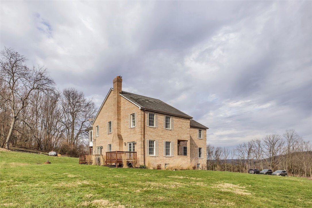 House in Zelienople, Pennsylvania, United States 1 - 17644598