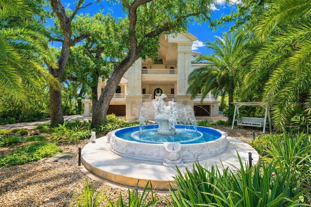 House in St. Petersburg, Florida, United States 3 - 17653742