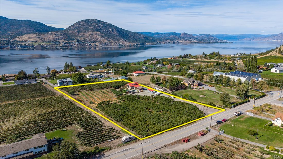 House in Penticton, British Columbia, Canada 2 - 17650081