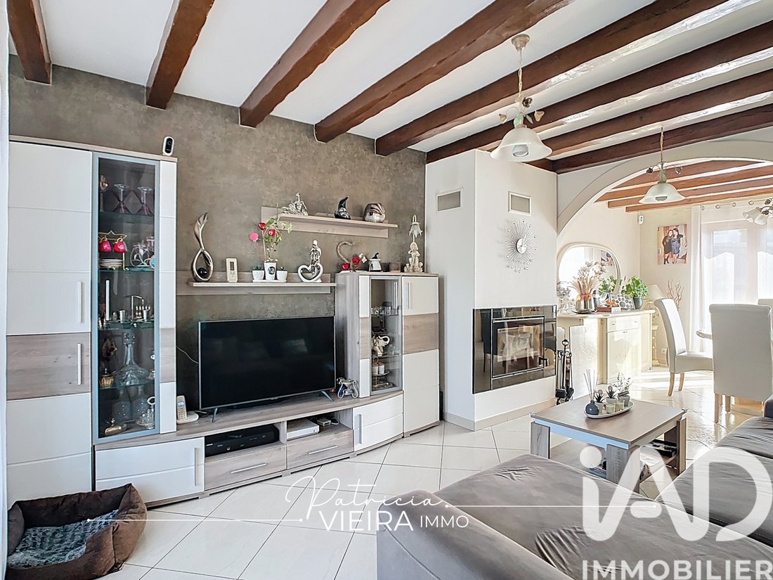 House in Champigny-sur-Marne, Ile-de-France, France 2 - 17513859