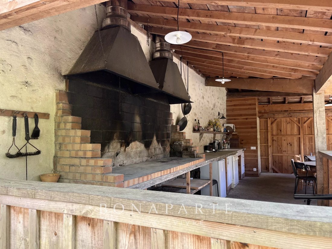 Estate in Vensac, Nouvelle-Aquitaine, France 4 - 17647120