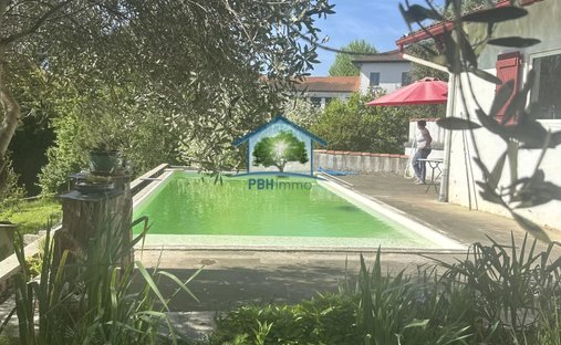 House in Urt, Nouvelle-Aquitaine, France 1