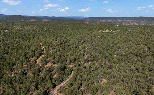 Land in Santa Fe, New Mexico, United States 1