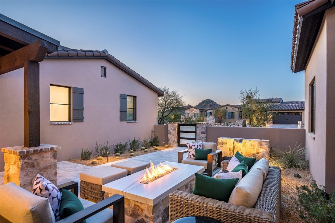 Scottsdale, Arizona, United States 3 - 17644913