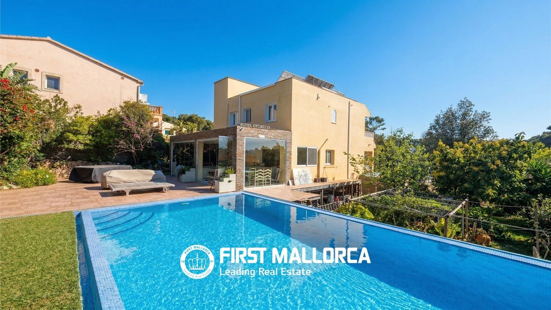 Villa in Costa de la Calma, Calvia, Balearic Islands 1 - 17646751