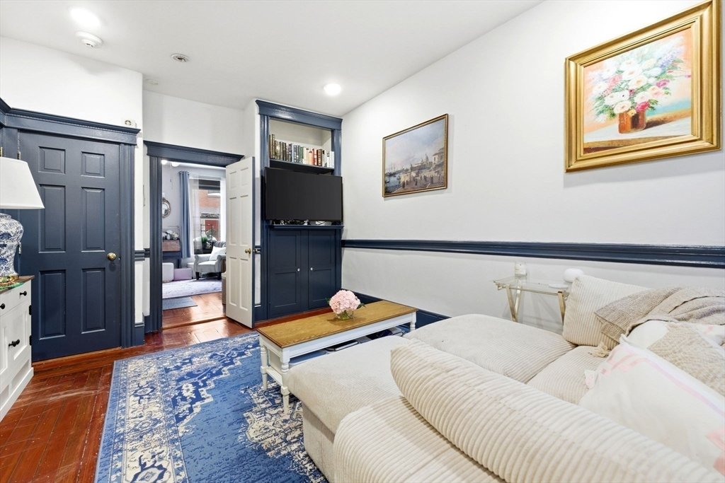 Condo in Boston, Massachusetts, United States 1 - 17644600