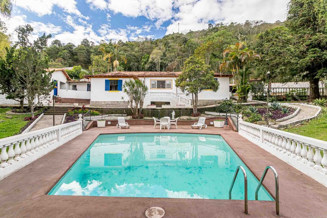 House in Albuquerque, State of Rio de Janeiro, Brazil 1 - 17647630