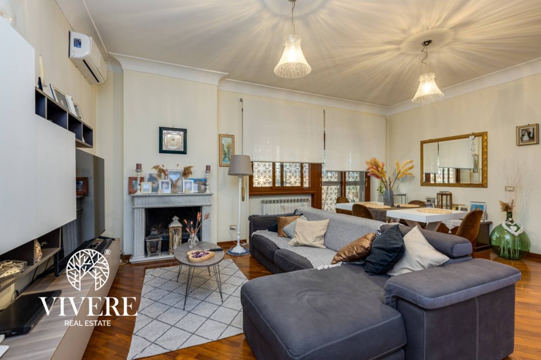 Apartment in Gianicolense, Rome, Lazio 2 - 17650998