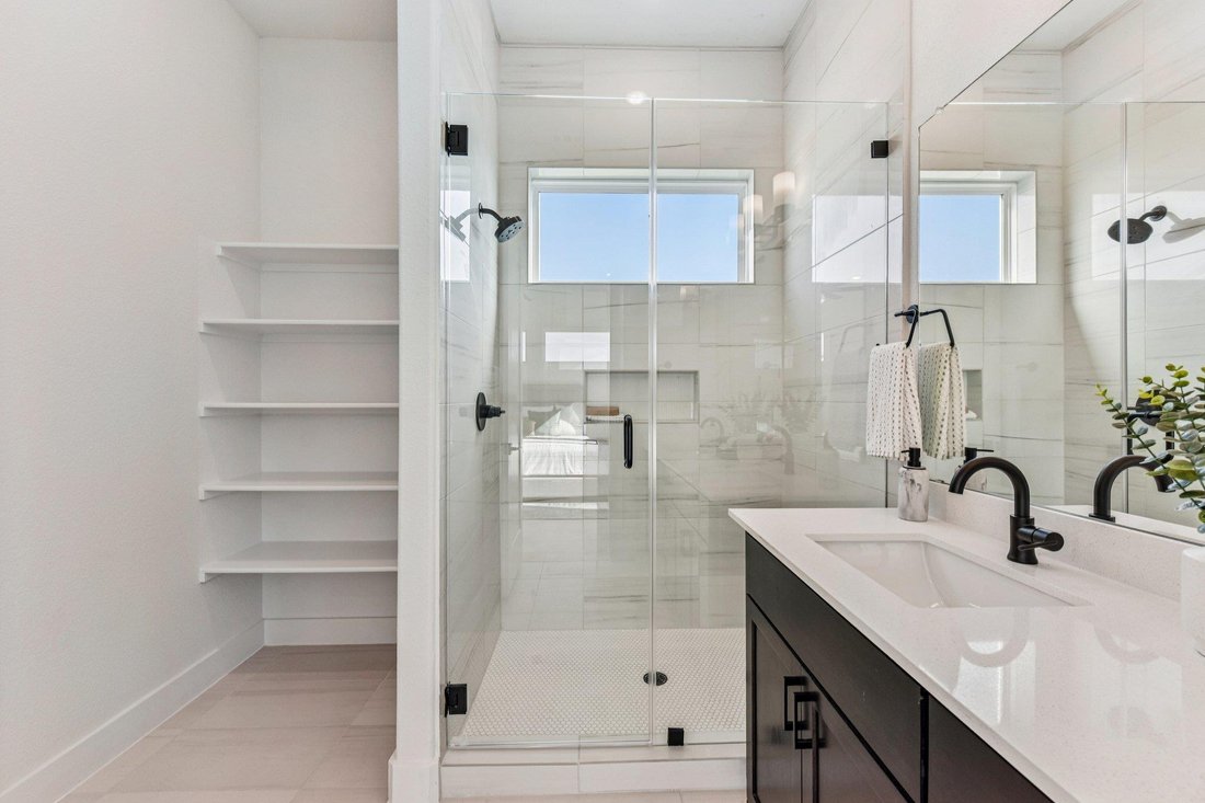 House in Austin, Texas, United States 4 - 17648364