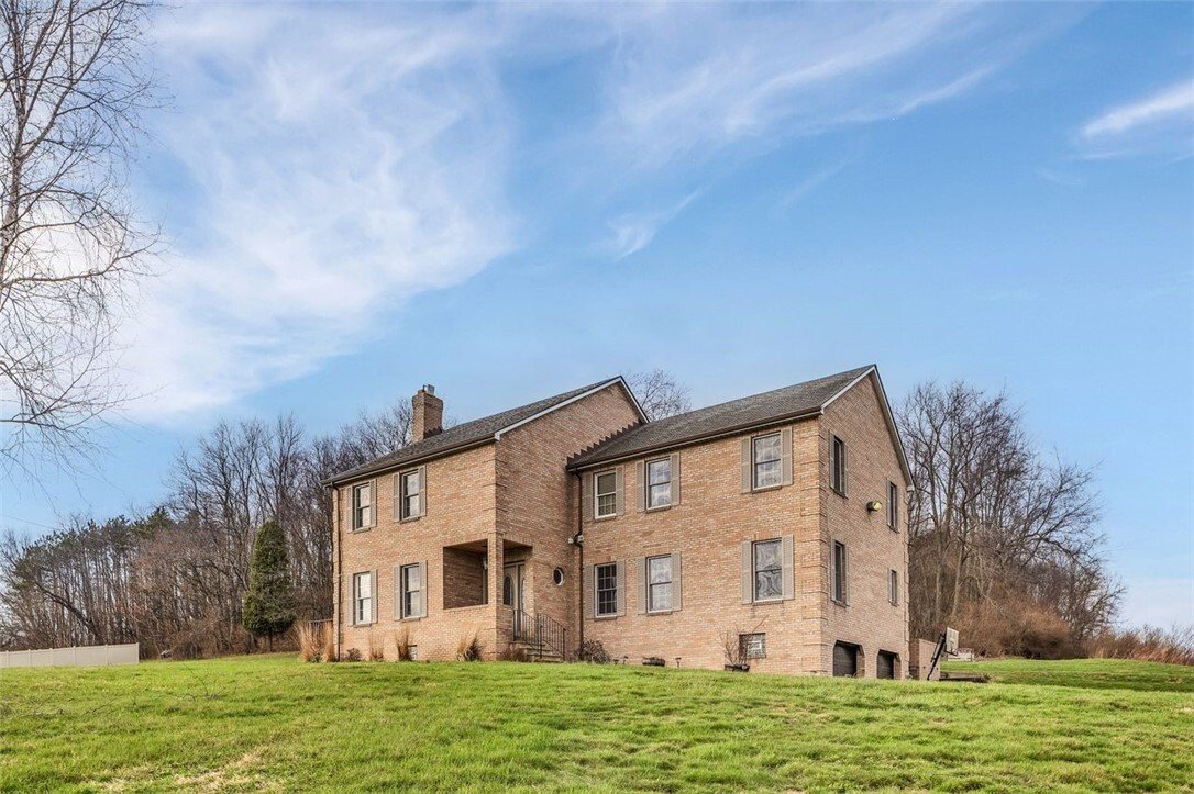 House in Zelienople, Pennsylvania, United States 2 - 17644598