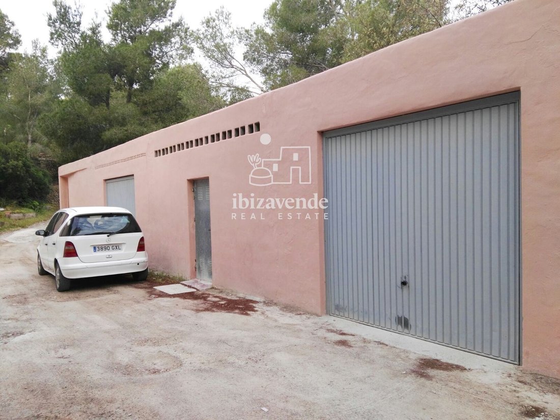 Finca in Roca Llisa, Santa Eularia des Riu, Balearic Islands 3 - 17646438