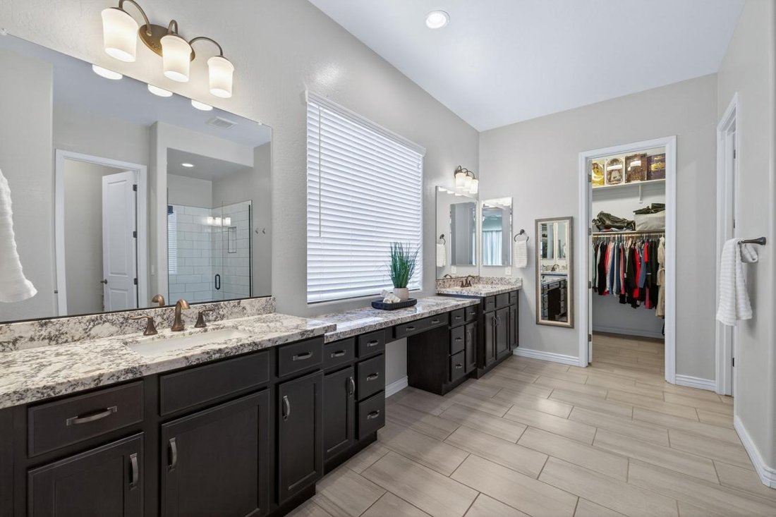 House in Mesa, Arizona, United States 4 - 17652574