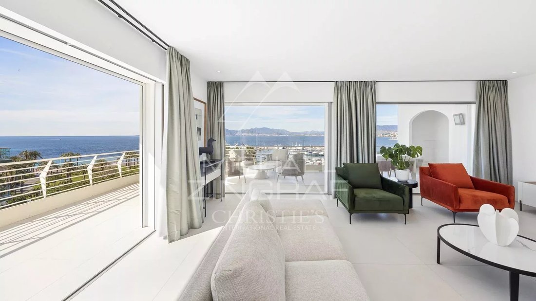 Apartment in Cannes, Provence-Alpes-Côte d'Azur, France 5 - 12053106