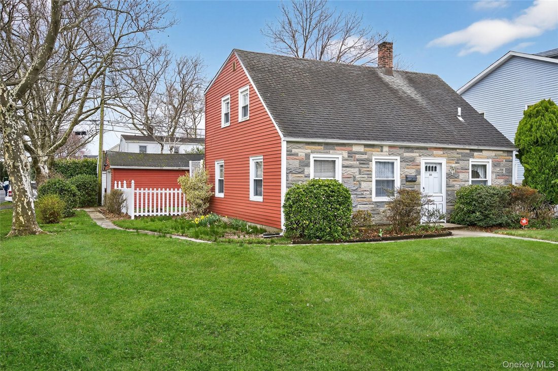 House in Carle Place, New York, United States 2 - 17647735