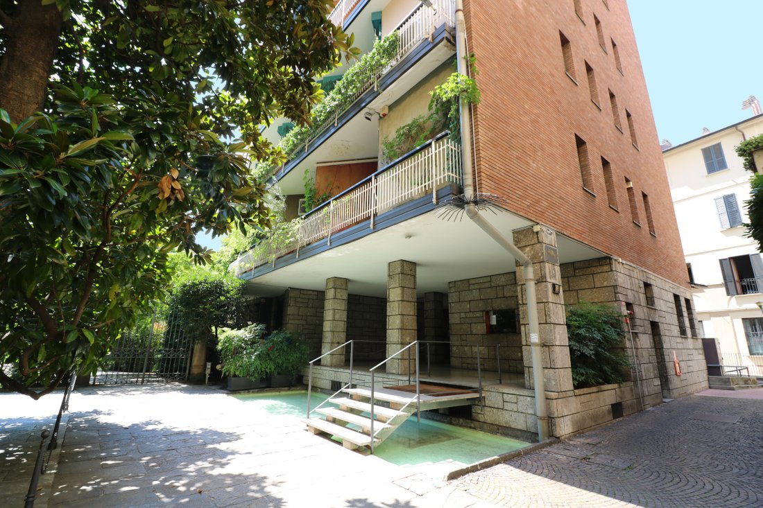 Apartment in Porta Vittoria, Milan, Lombardy 2 - 17645523