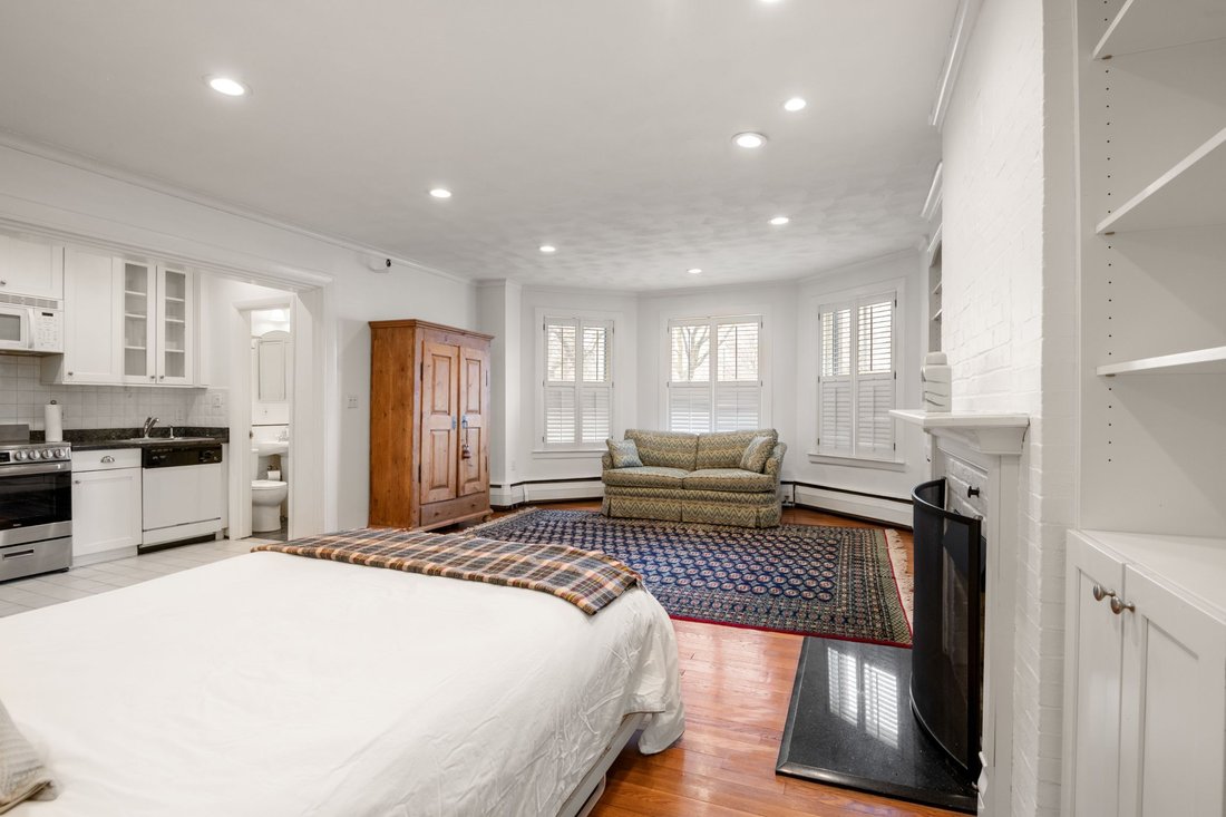 Condo in Boston, Massachusetts, United States 3 - 17644377