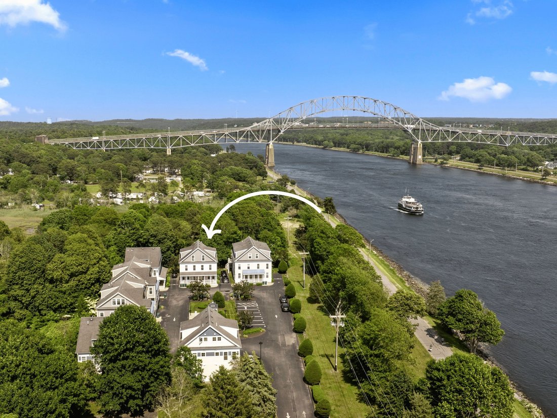 Condo in Bourne, Massachusetts, United States 2 - 17644638
