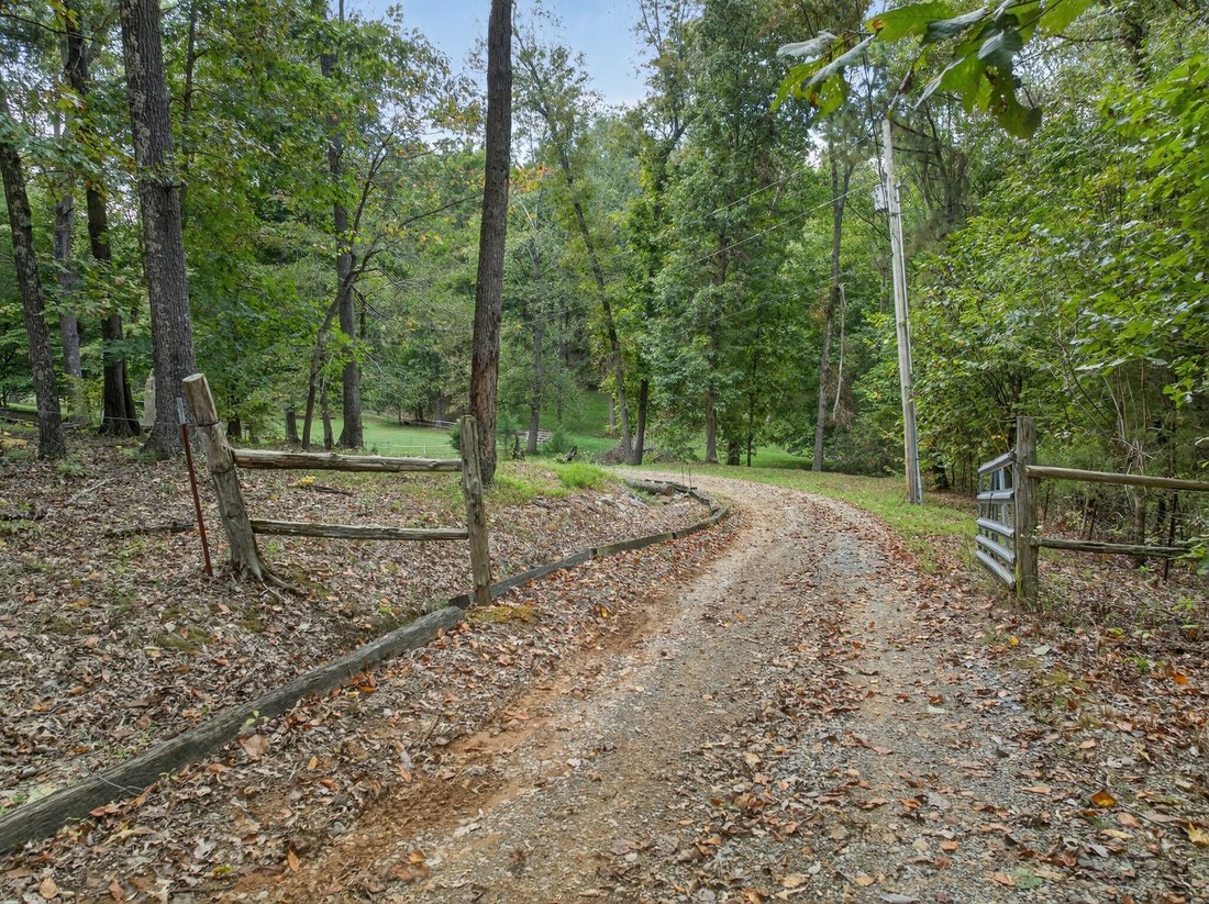 House in Palmyra, Tennessee, United States 5 - 17646069