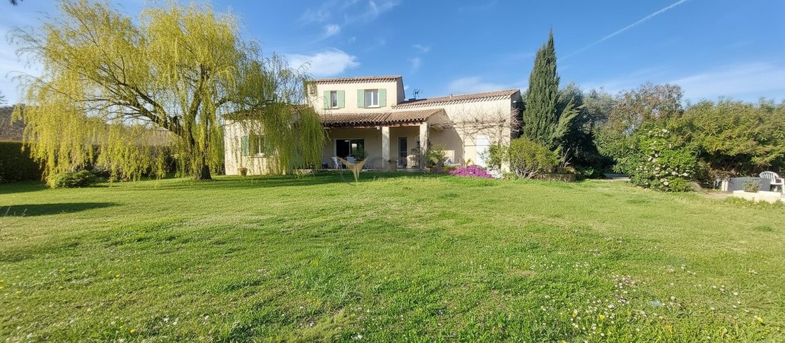 Villa in Maussane-les-Alpilles, Provence-Alpes-Côte d'Azur, France 2 - 17651448