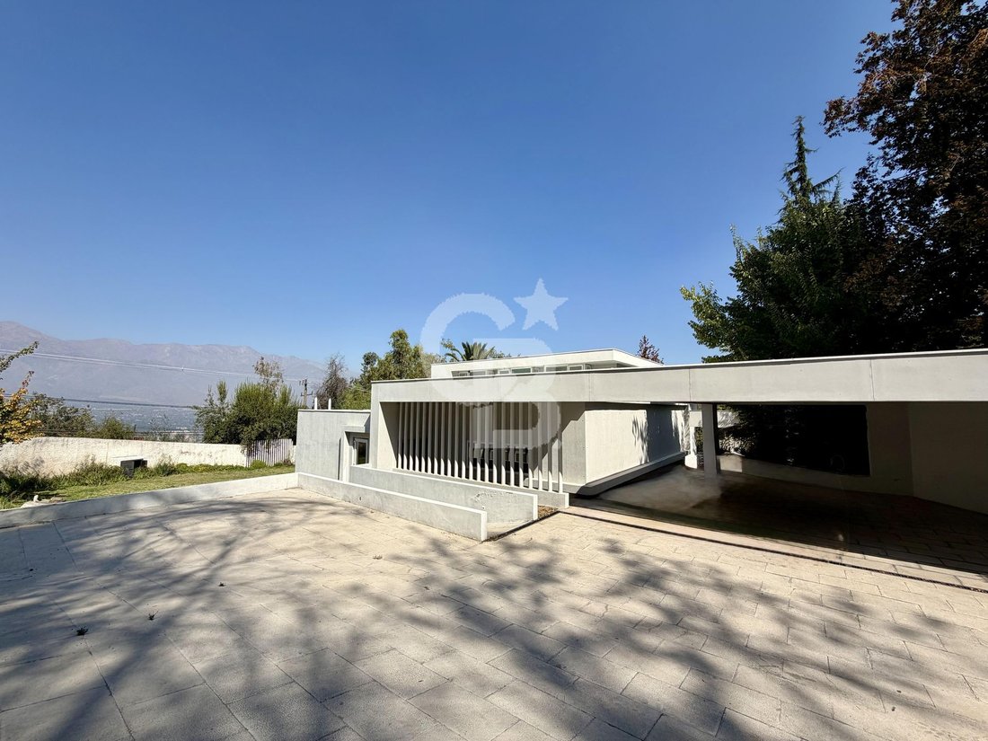 House in Vitacura, Santiago Metropolitan Region, Chile 2 - 17647486