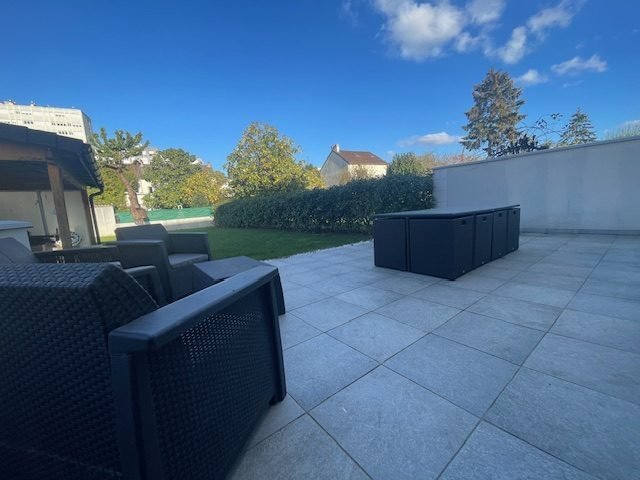 House in Le Blanc-Mesnil, Ile-de-France, France 3 - 17651602