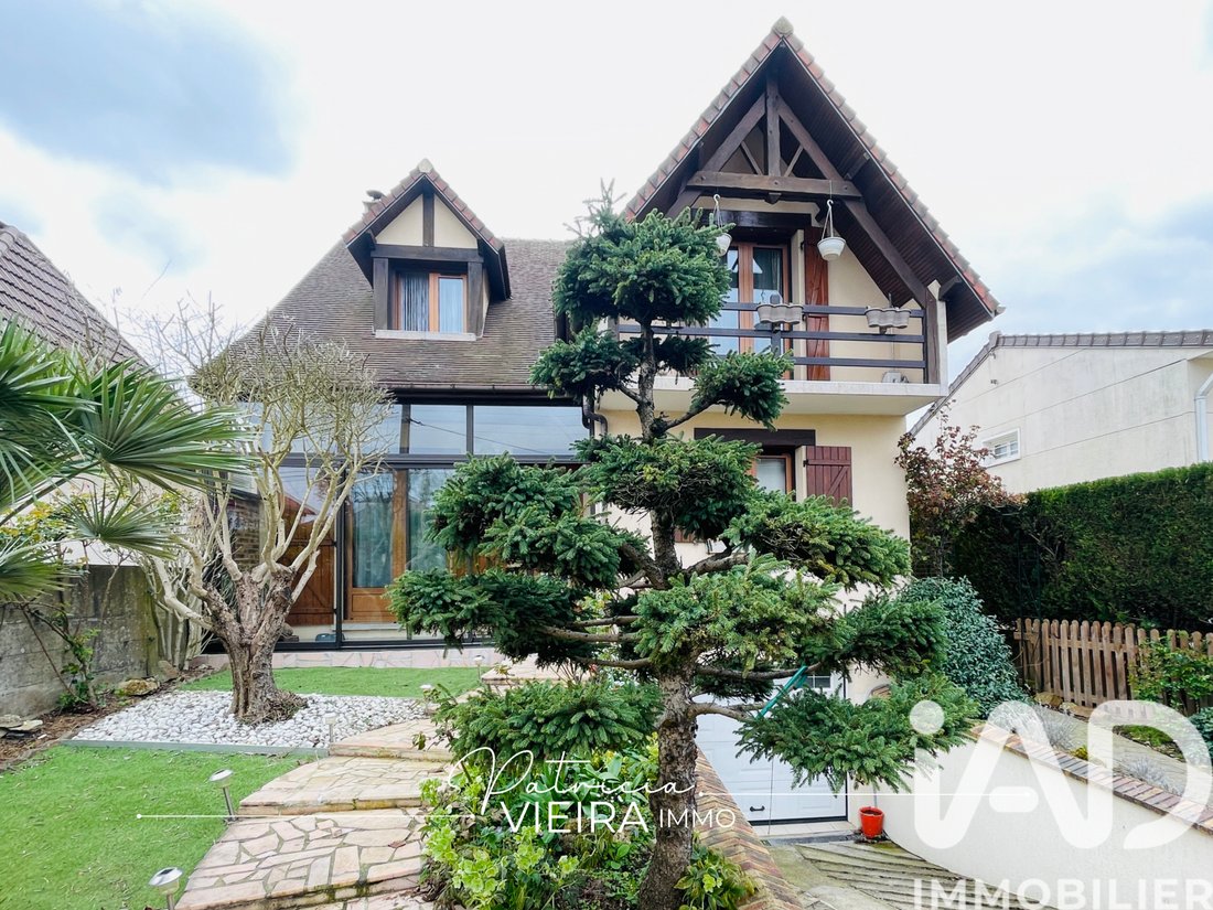 House in Champigny-sur-Marne, Ile-de-France, France 1 - 17513859
