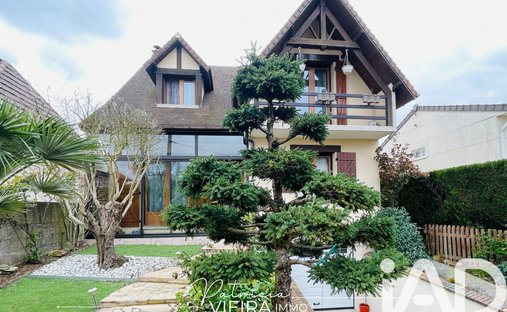 House in Champigny-sur-Marne, Ile-de-France, France 1