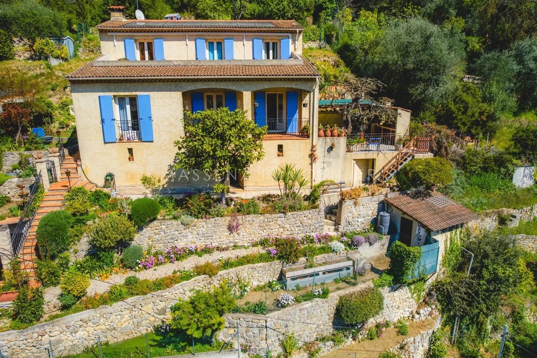 House in Saint-Andre-de-la-Roche, Provence-Alpes-Côte d'Azur, France 1 - 17650295
