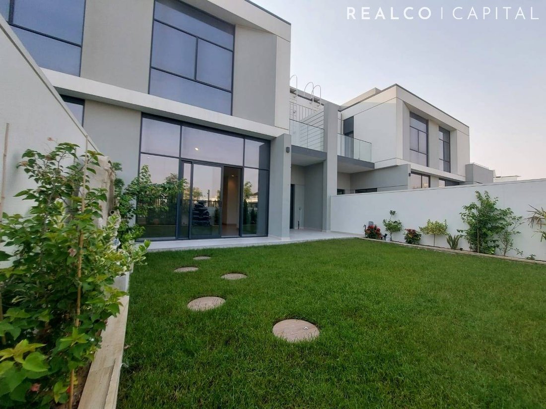 Townhouse in Jebel Ali Village, Dubai, United Arab Emirates 1 - 17646545
