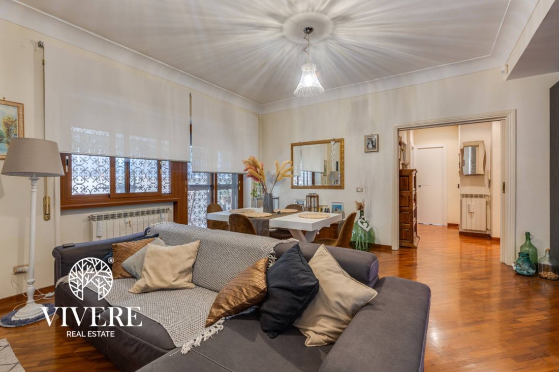 Apartment in Gianicolense, Rome, Lazio 5 - 17650998