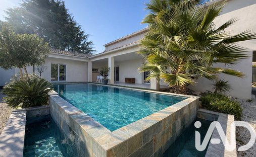 House in Cabrières, Occitania, France 1