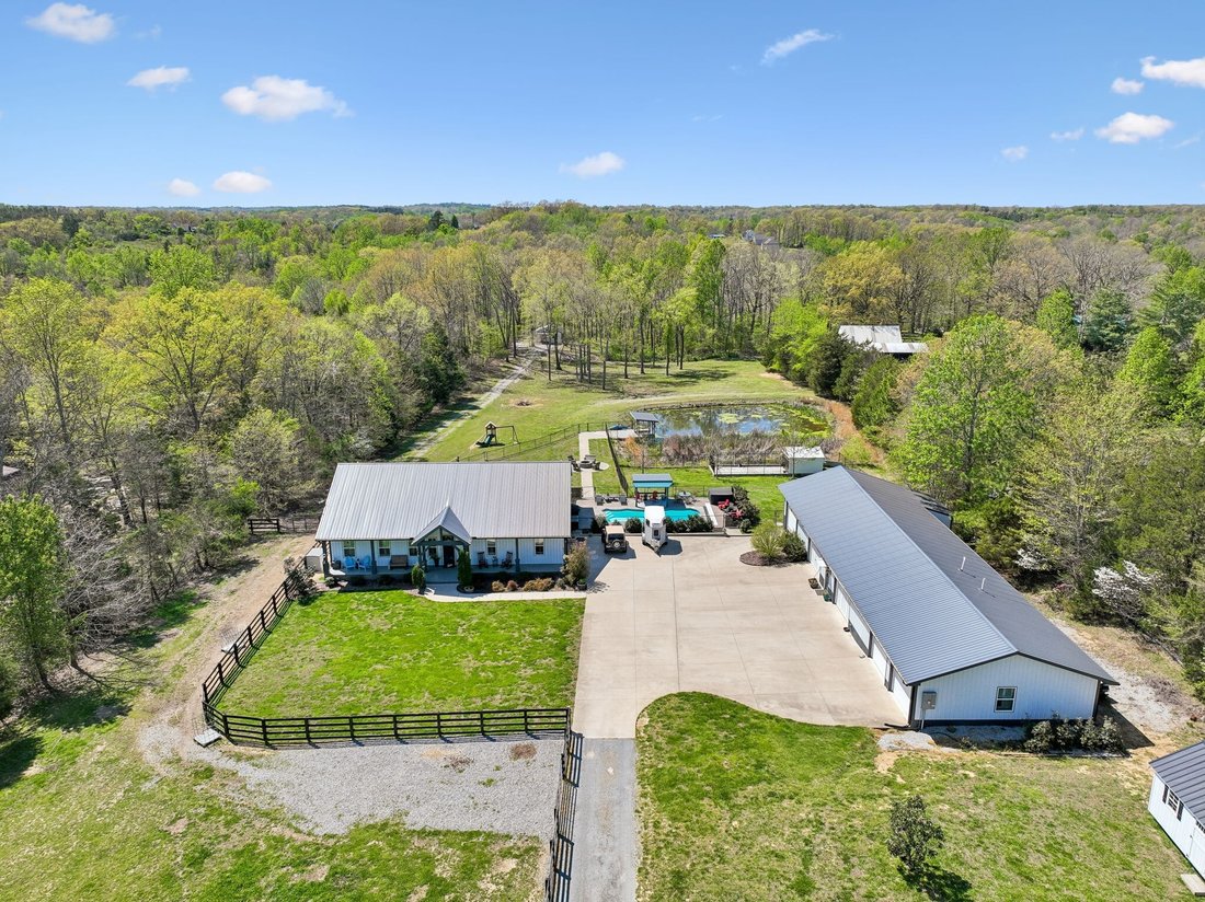 House in Bon Aqua, Tennessee, United States 5 - 17645848