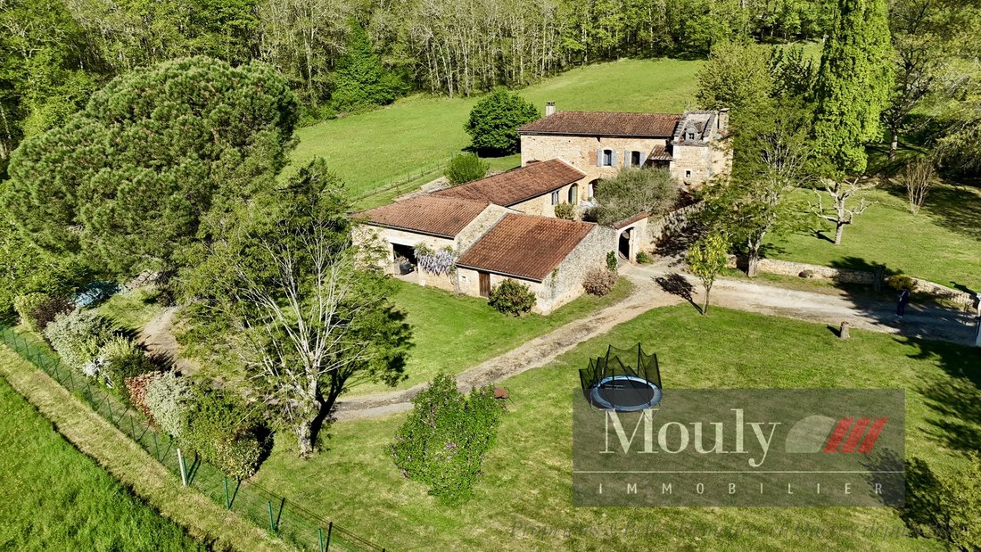 Estate in Prayssac, Occitania, France 4 - 17646472