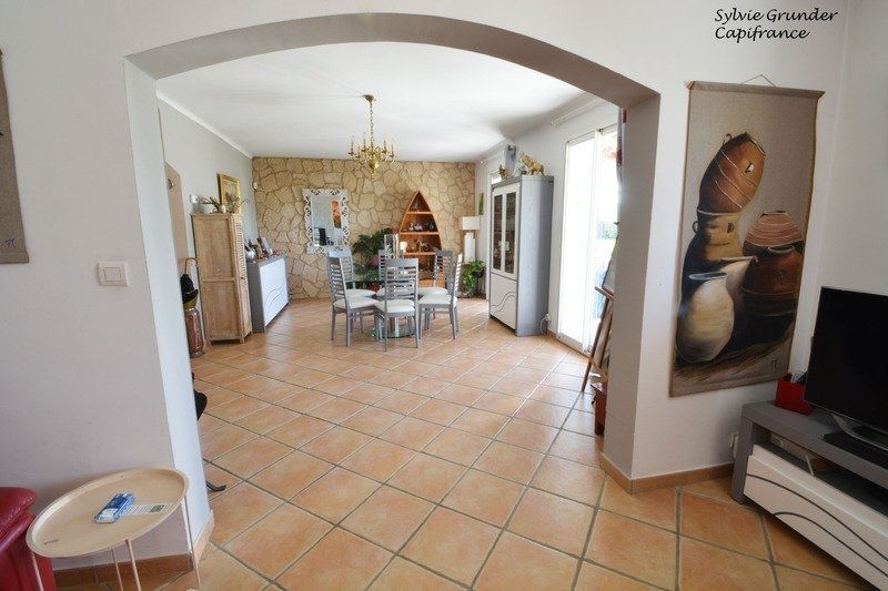 House in Pourrieres, Provence-Alpes-Côte d'Azur, France 4 - 17646947