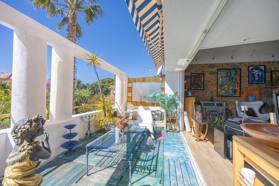 House in Bandol, Provence-Alpes-Côte d'Azur, France 3 - 17646487