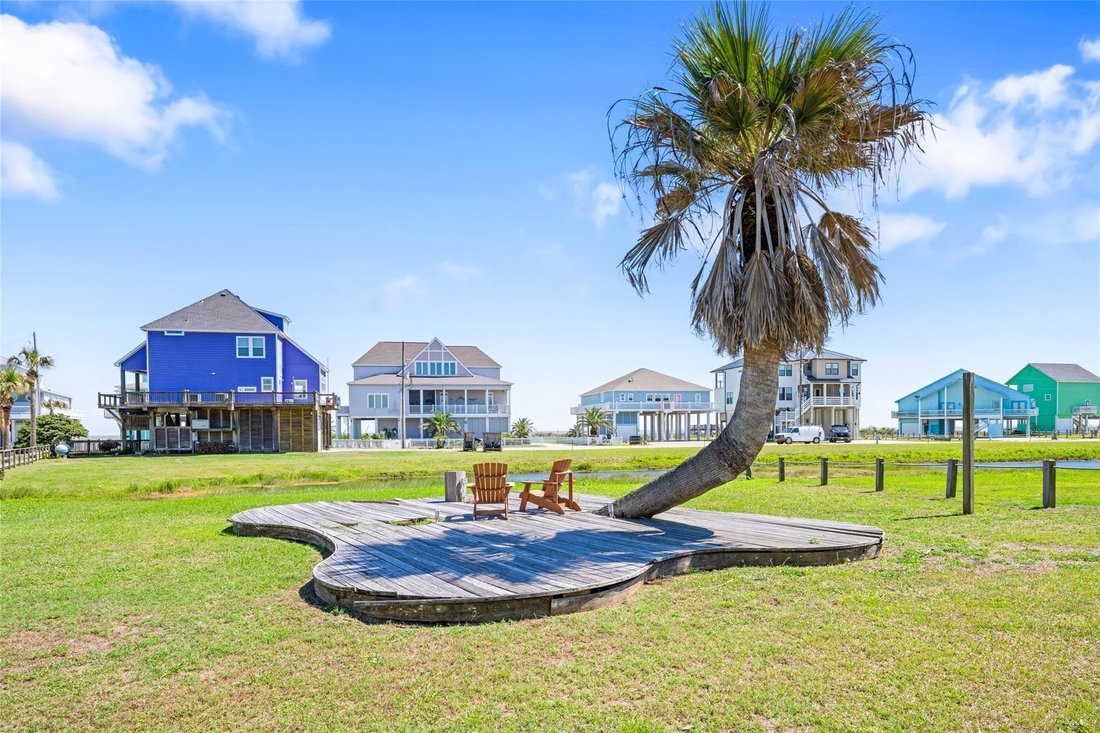 House in Bolivar Peninsula, Texas, United States 3 - 17646052