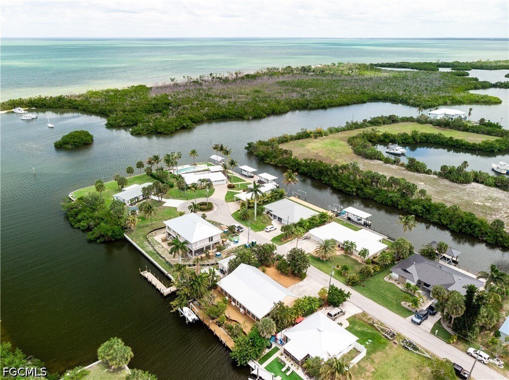 House in Bokeelia, Florida, United States 5 - 17647480
