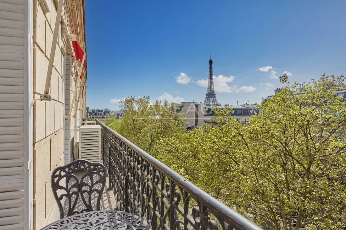 Apartment in Chaillot, Paris 16e Arrondissement, Paris 3 - 17650376