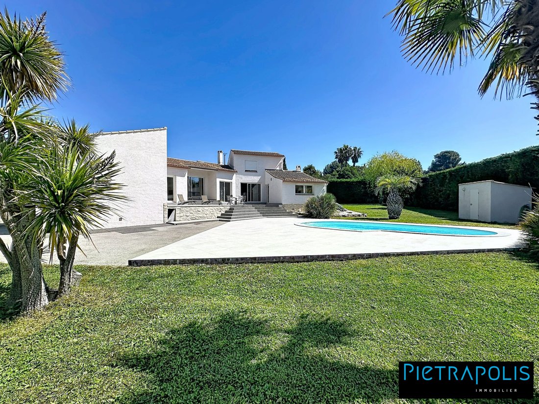 Villa in Balaruc-le-Vieux, Occitania, France 3 - 17651549