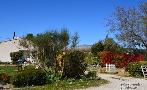 House in Pourrieres, Provence-Alpes-Côte d'Azur, France 1