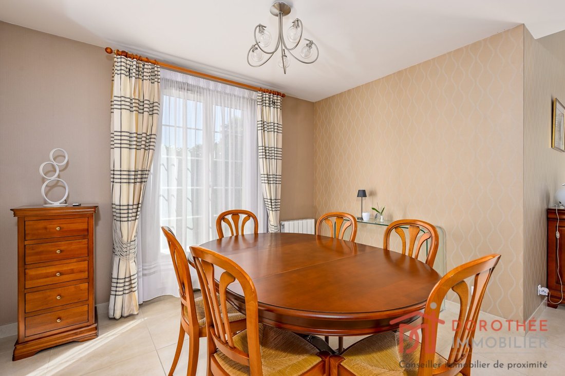 House in Vieux Village-Murs du Parc, Marolles-en-Brie, France 5 - 17651415