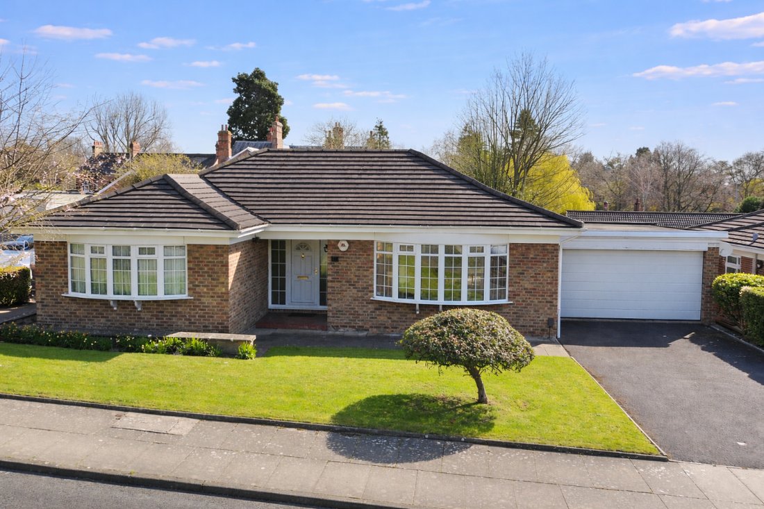 House in Darlington, England 1 - 17650315