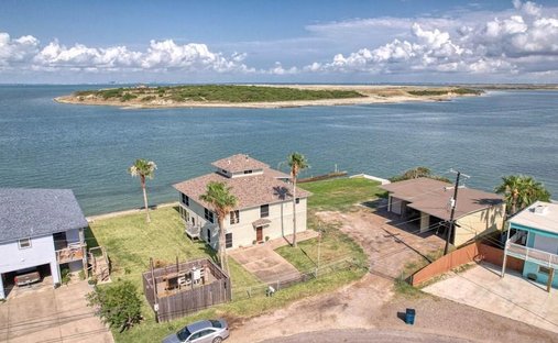 House in Ingleside on the Bay, Texas, United States 1